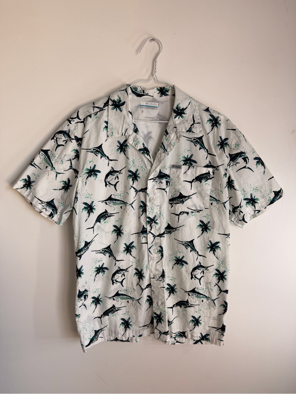 Columbia White Short-Sleeve Marlin & Palm Print Button-Up Shirt PFG